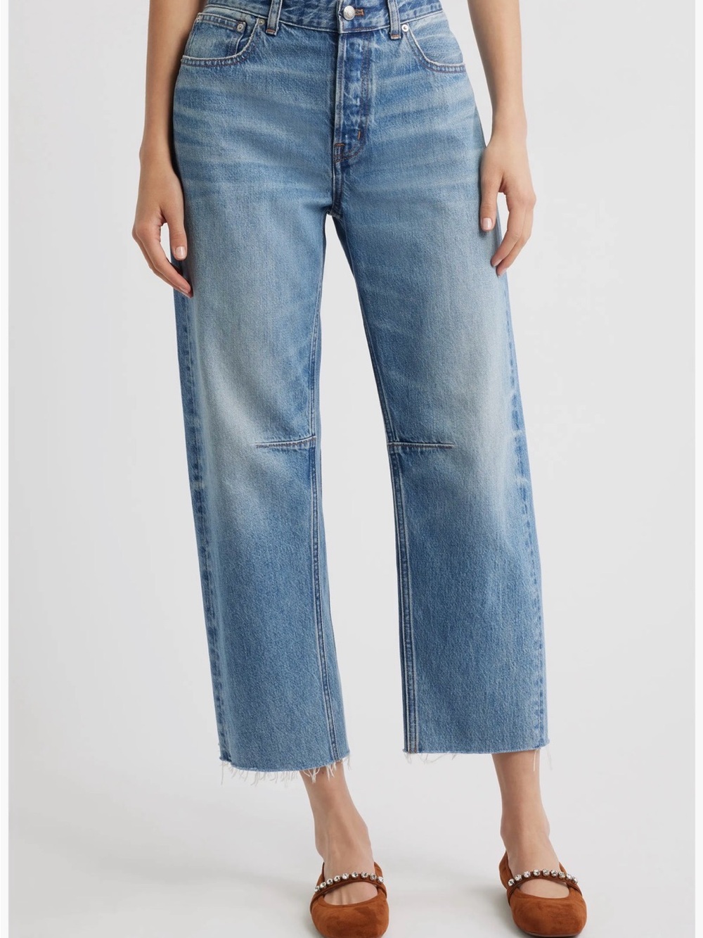 Madewell The Darted Barrel-Leg Jean in Light Blue